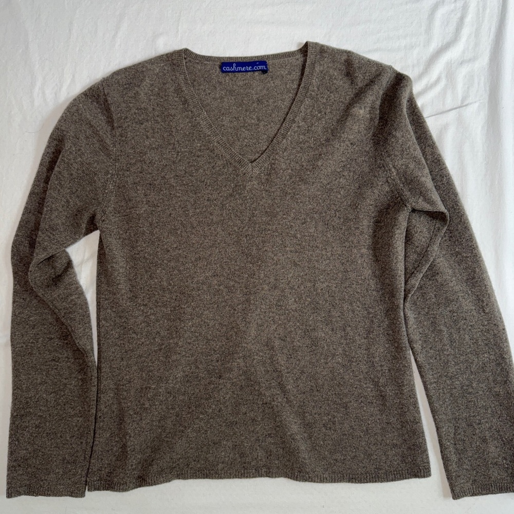 Men's Brown V-Neck Sweater
